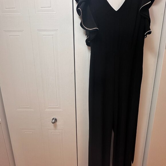 BRAND NEW FRANK LYMAN WOMAN'S JUMPSUIT BLACK SIZE 14 MADE IN CANADA - Picture 7 of 8